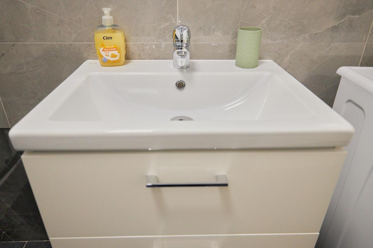 Cozycollection Apartments At Q Residence #6 ياش المظهر الخارجي الصورة